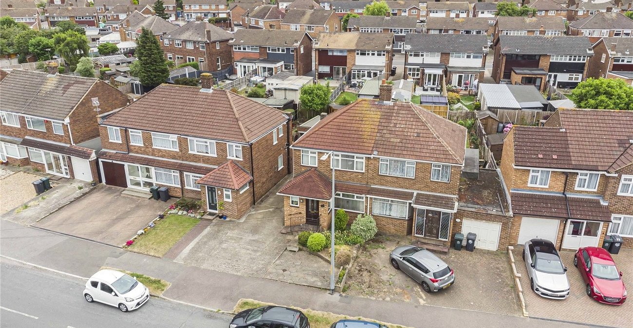 3 bedroom house for sale in Dartford | Robinson Jackson