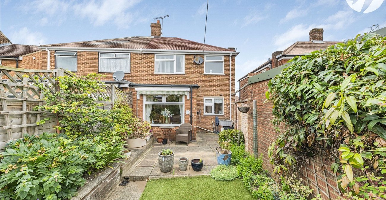 3 bedroom house for sale in Dartford | Robinson Jackson