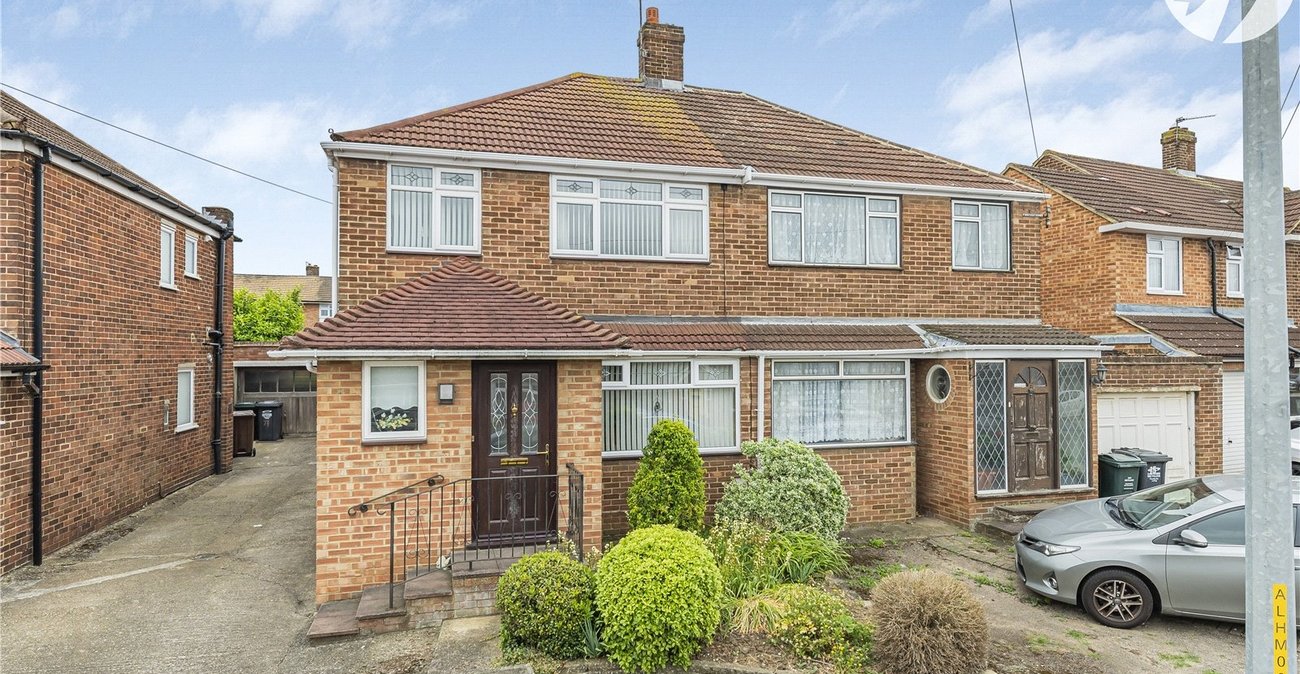 3 bedroom house for sale in Dartford | Robinson Jackson