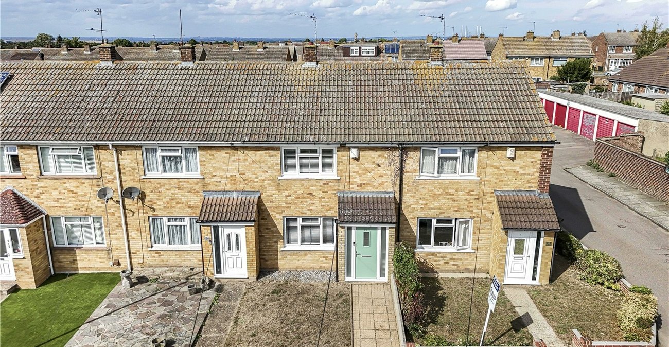 2 bedroom house for sale in Dartford | Robinson Jackson