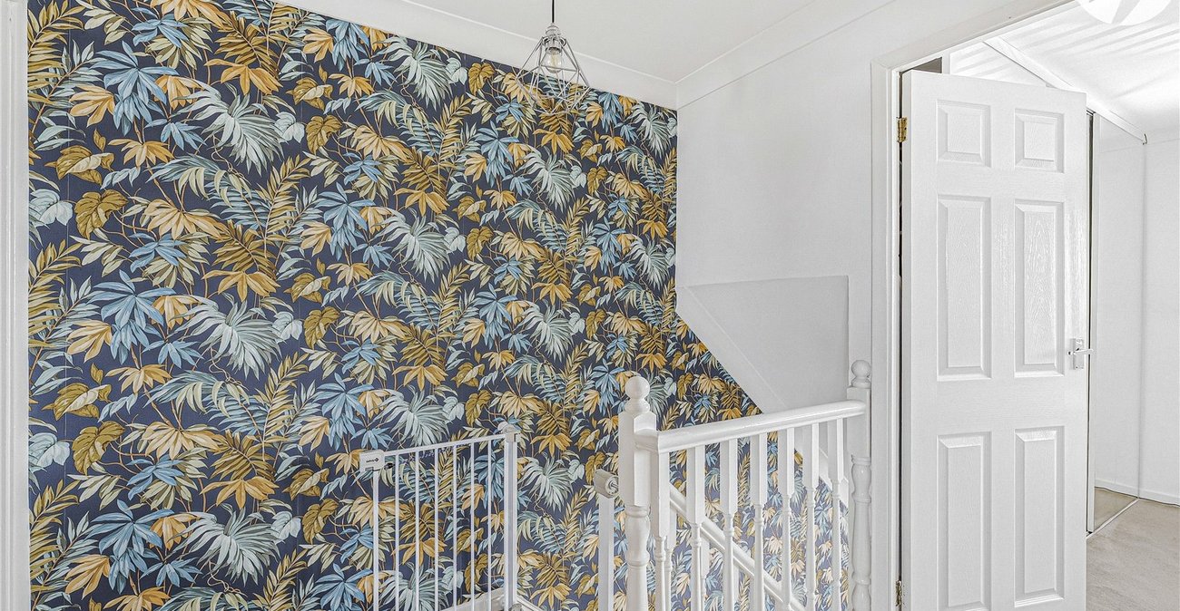 2 bedroom house for sale in Dartford | Robinson Jackson