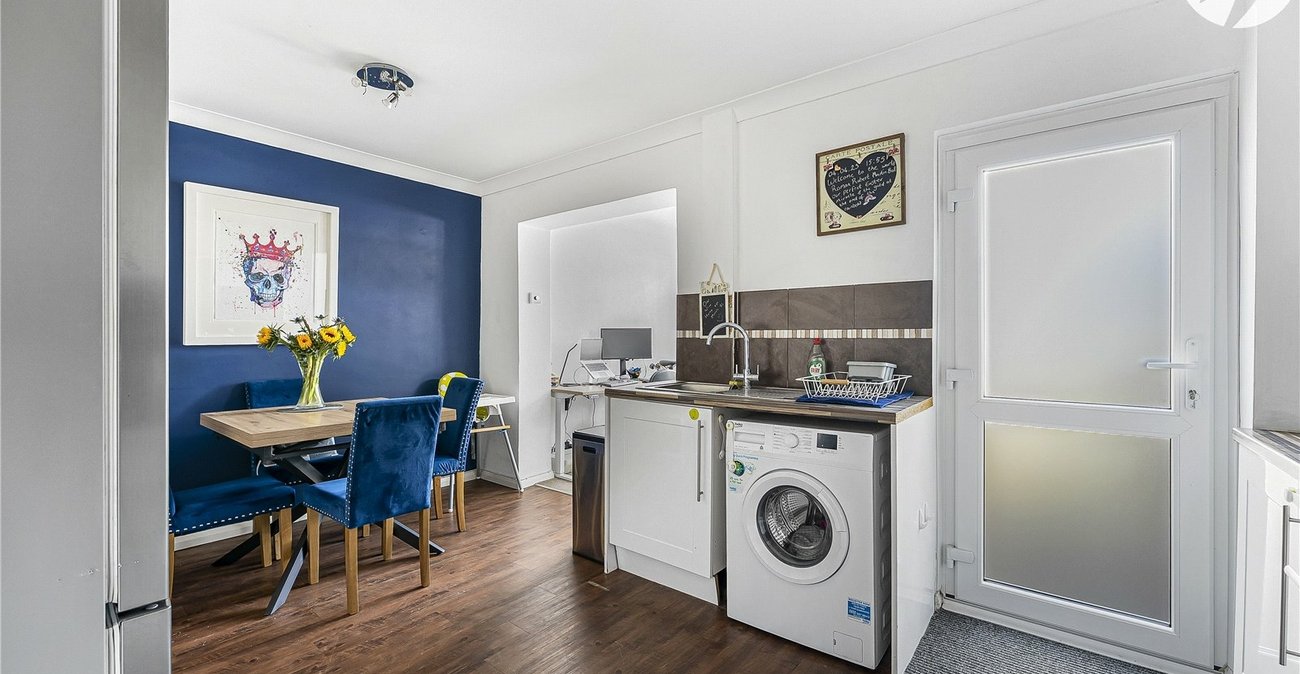 2 bedroom house for sale in Dartford | Robinson Jackson