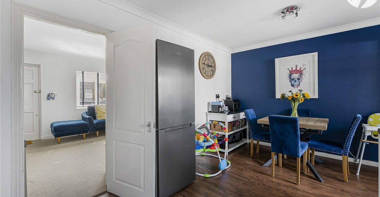 2 bedroom house for sale in Dartford | Robinson Jackson