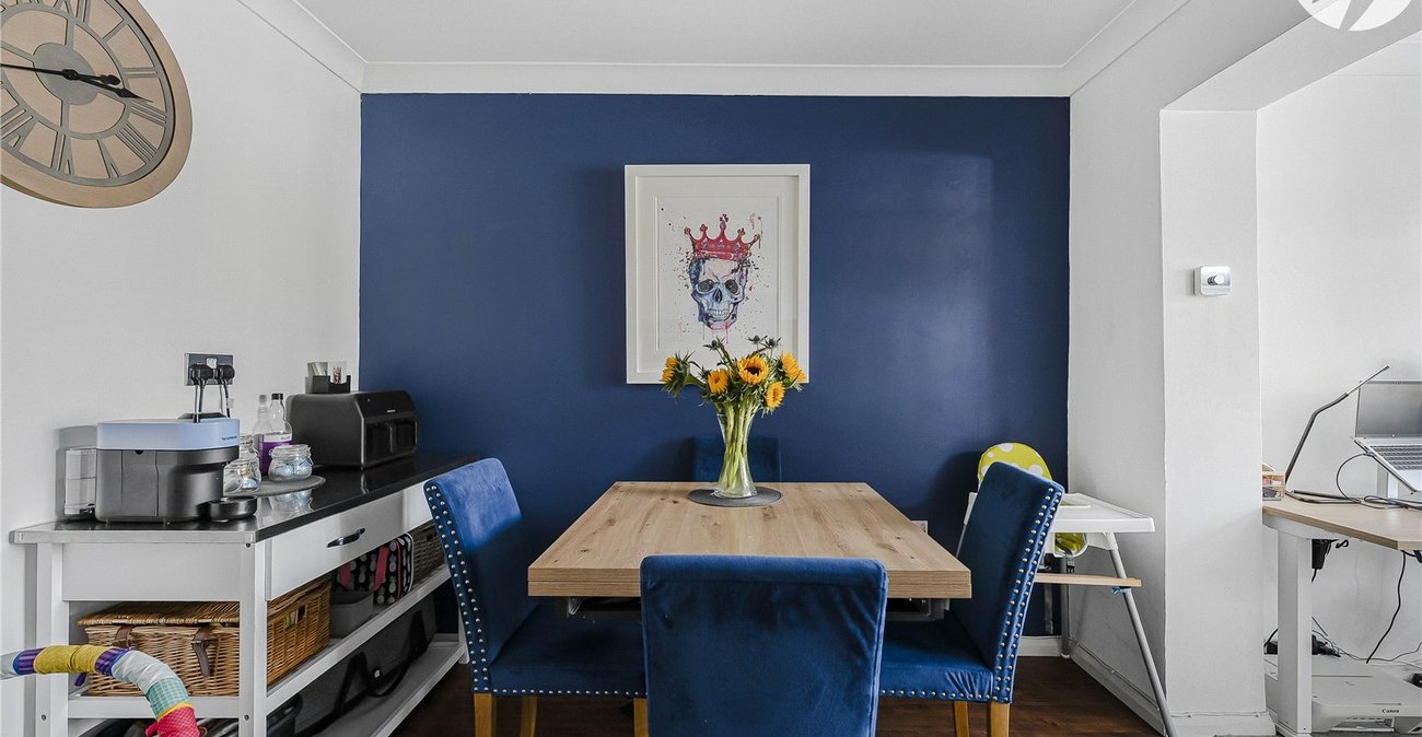 2 bedroom house for sale in Dartford | Robinson Jackson