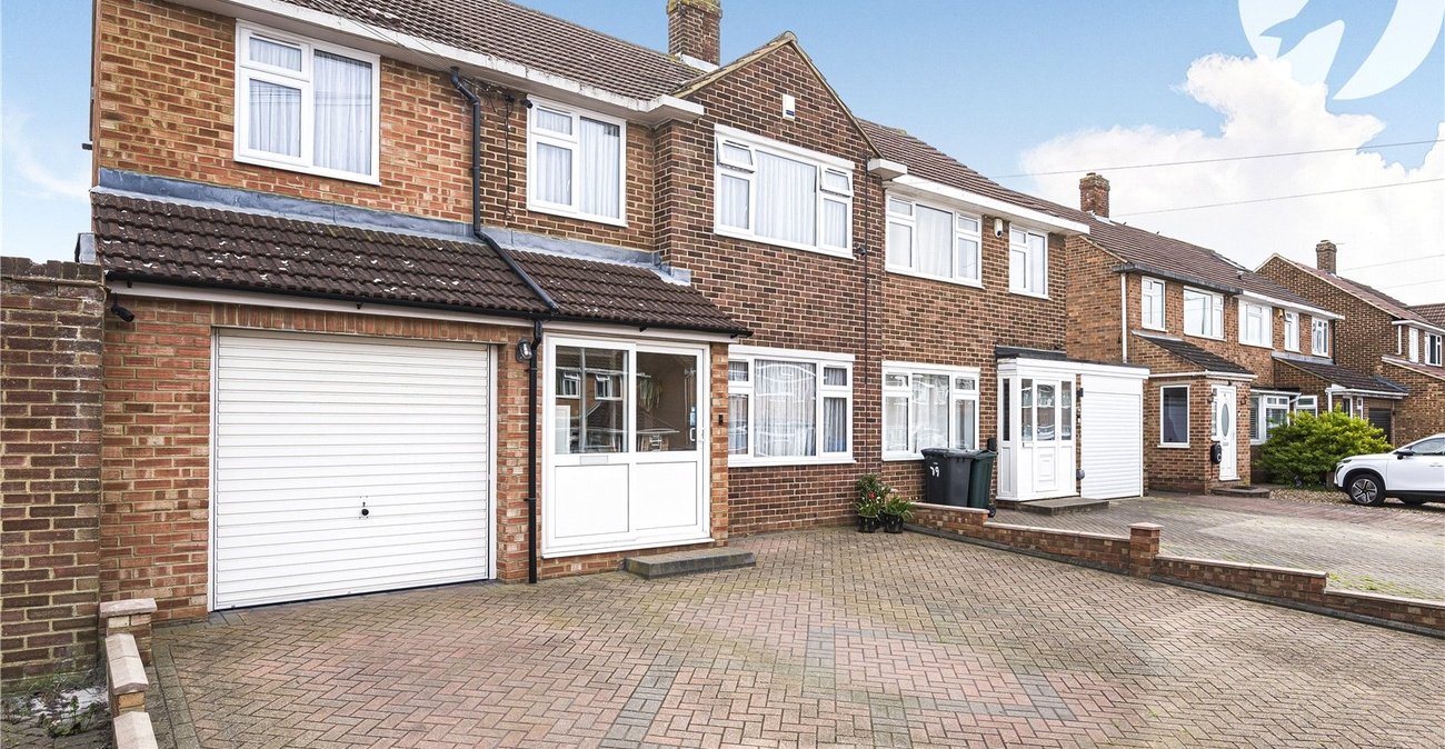 4 bedroom house for sale in Dartford | Robinson Jackson