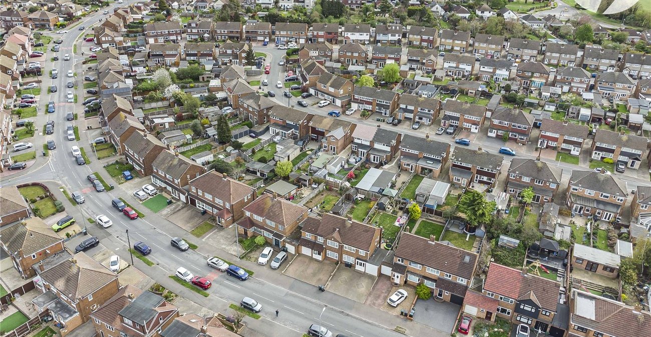 4 bedroom house for sale in Dartford | Robinson Jackson