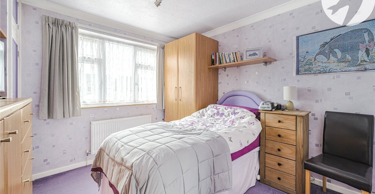 4 bedroom house for sale in Dartford | Robinson Jackson