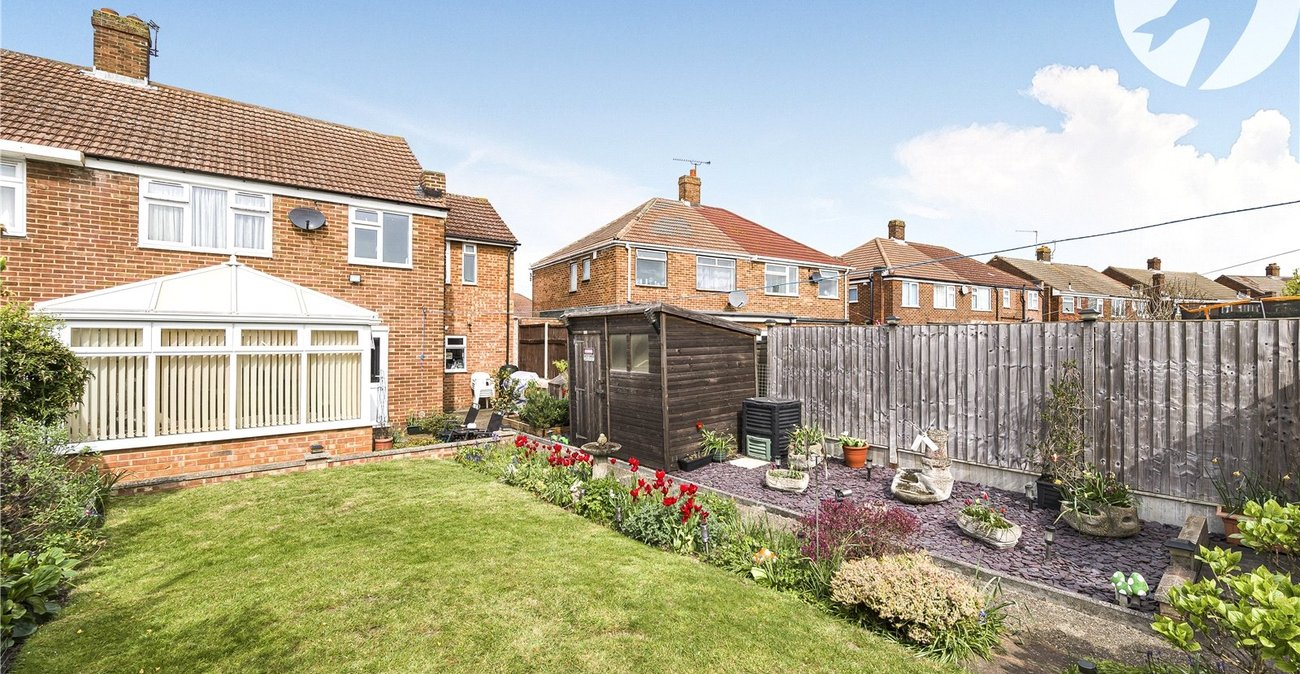 4 bedroom house for sale in Dartford | Robinson Jackson