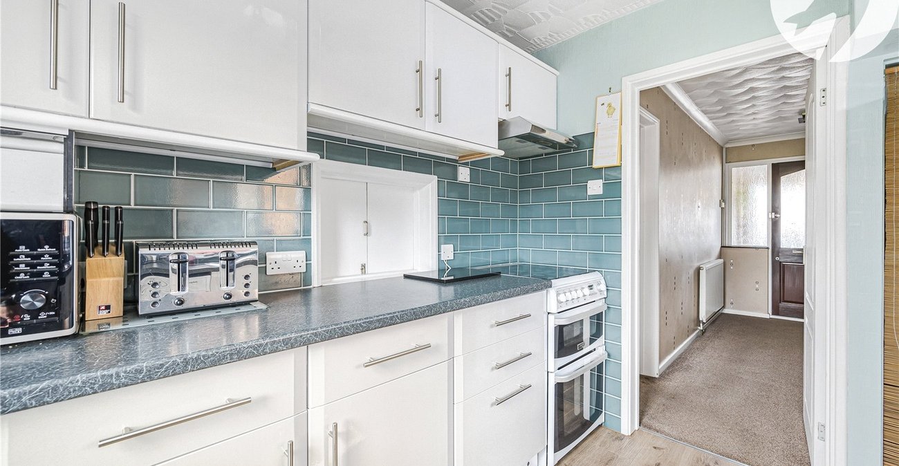 4 bedroom house for sale in Dartford | Robinson Jackson