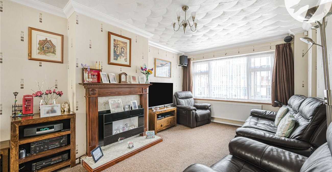 4 bedroom house for sale in Dartford | Robinson Jackson