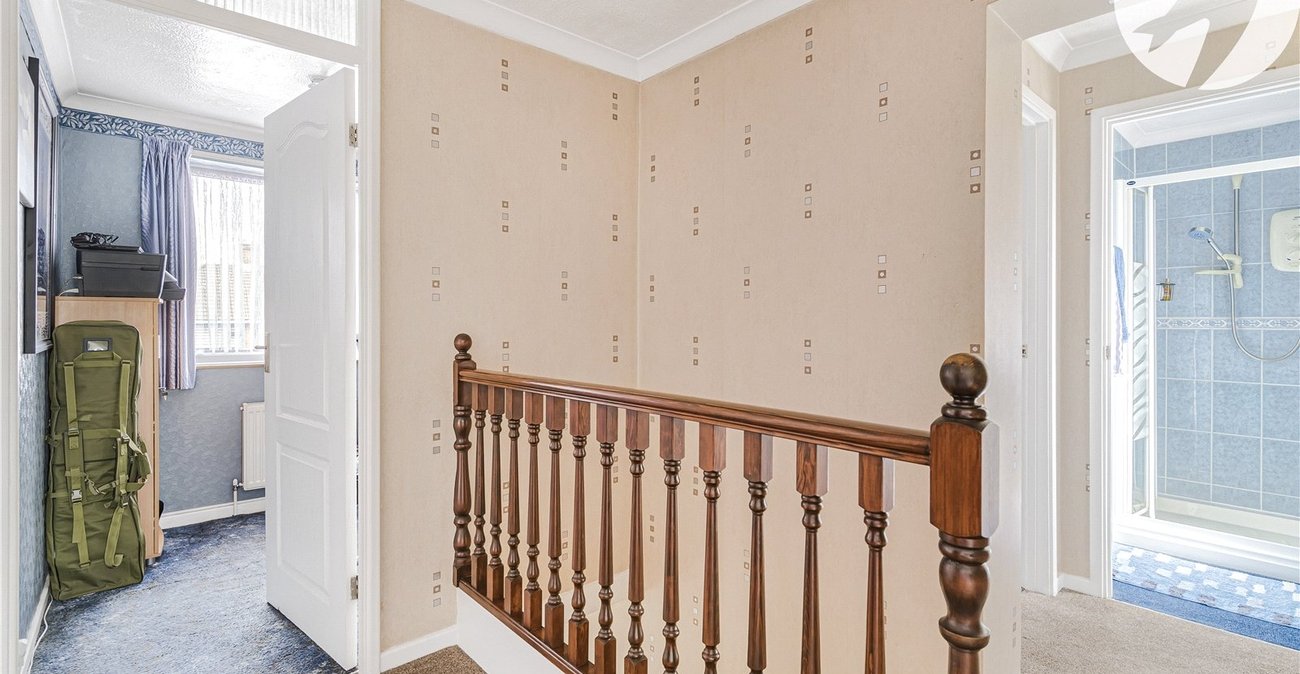 4 bedroom house for sale in Dartford | Robinson Jackson