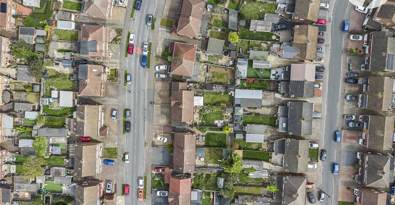 4 bedroom house for sale in Dartford | Robinson Jackson