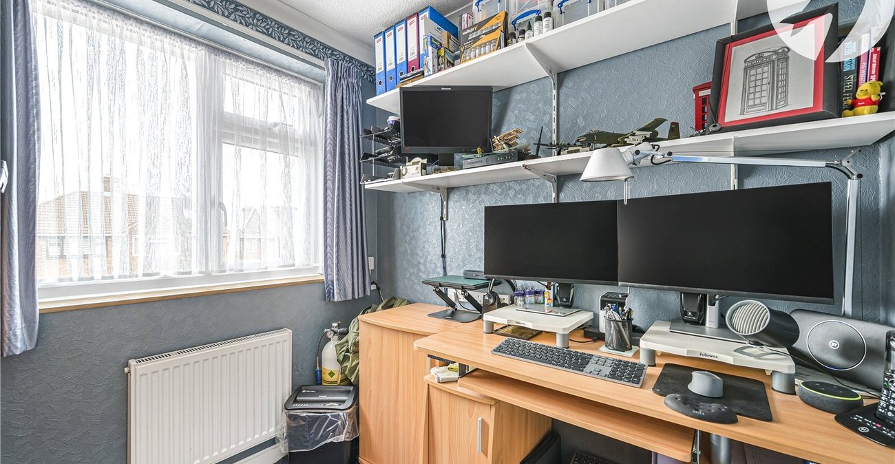 4 bedroom house for sale in Dartford | Robinson Jackson