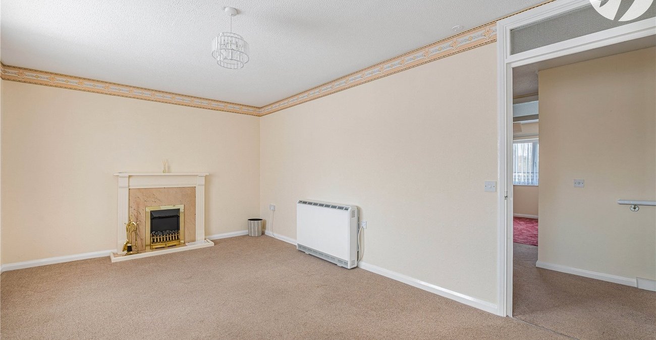 2 bedroom property for sale in Dartford | Robinson Jackson