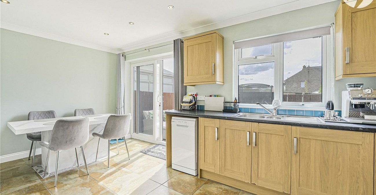 3 bedroom house for sale in Fleet Estate | Robinson Jackson