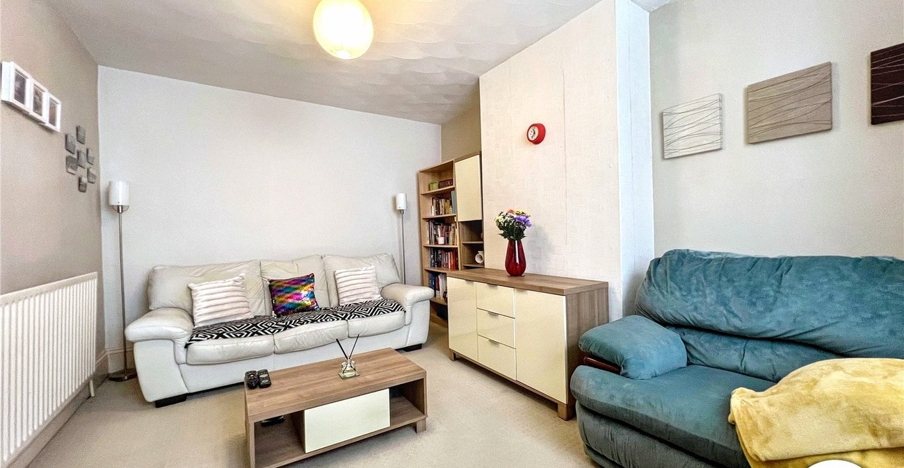 1 bedroom property for sale in Chatham | Robinson Michael & Jackson