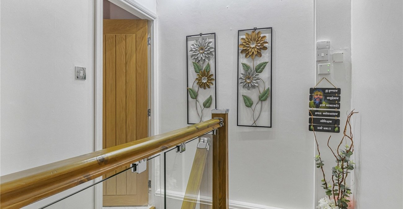 3 bedroom house for sale in Welling | Robinson Jackson