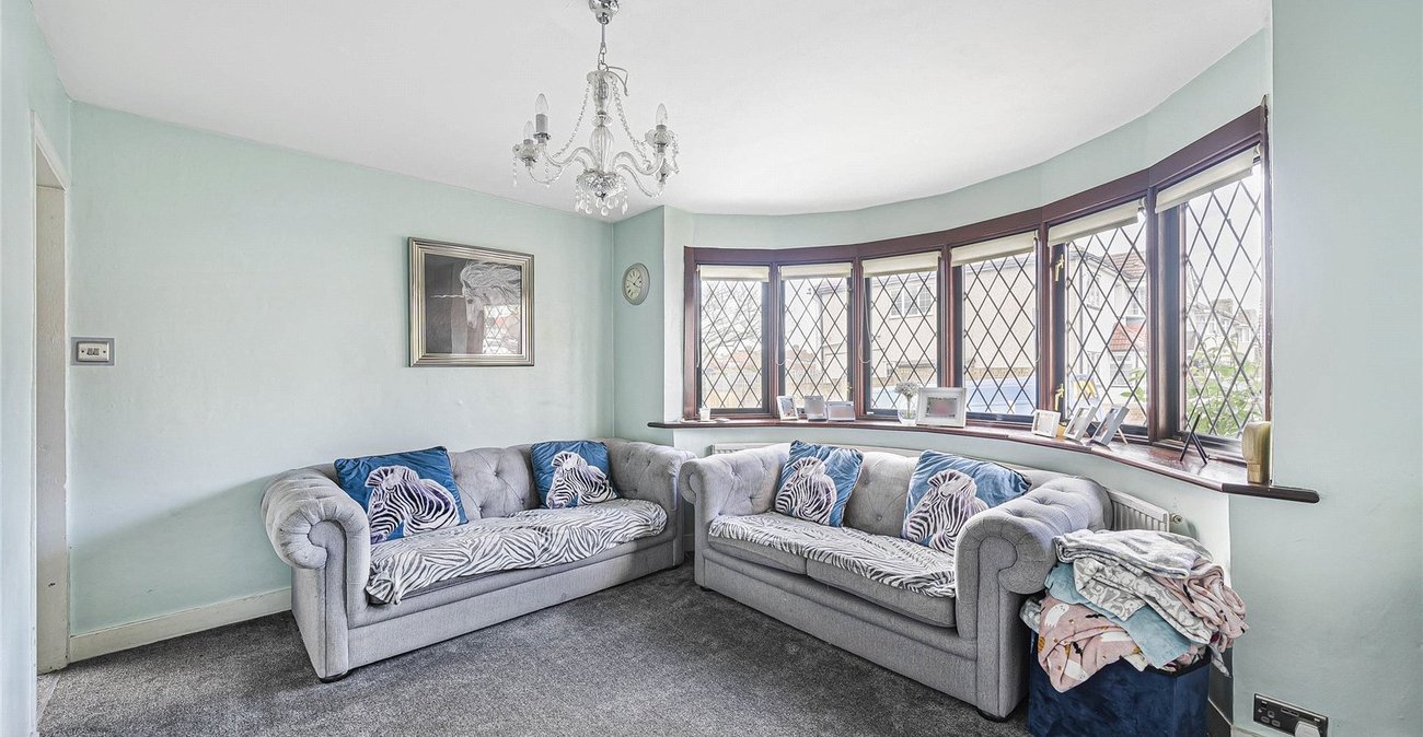 3 bedroom house for sale in Welling | Robinson Jackson