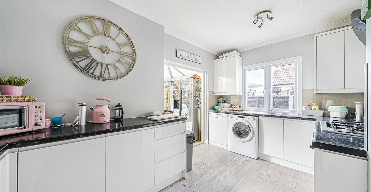 3 bedroom house for sale in Welling | Robinson Jackson