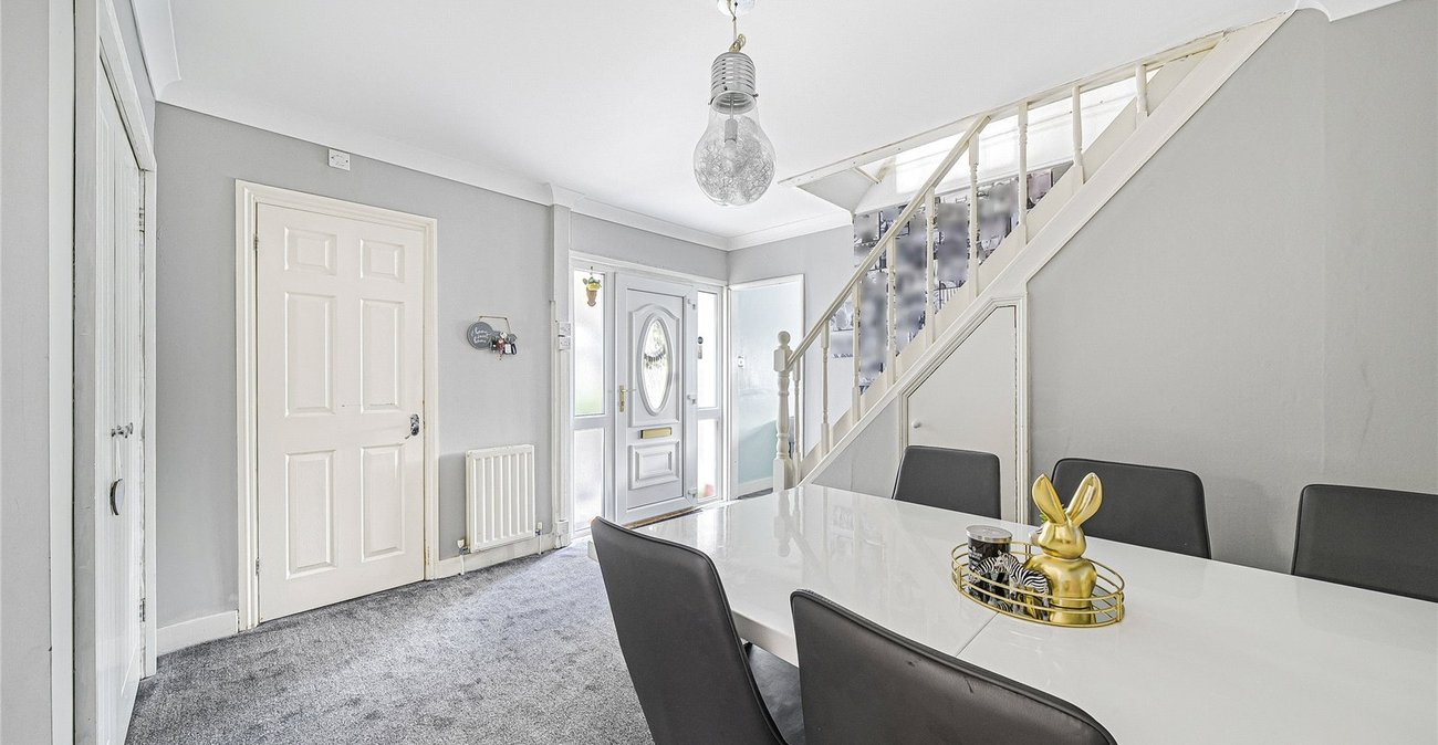 3 bedroom house for sale in Welling | Robinson Jackson