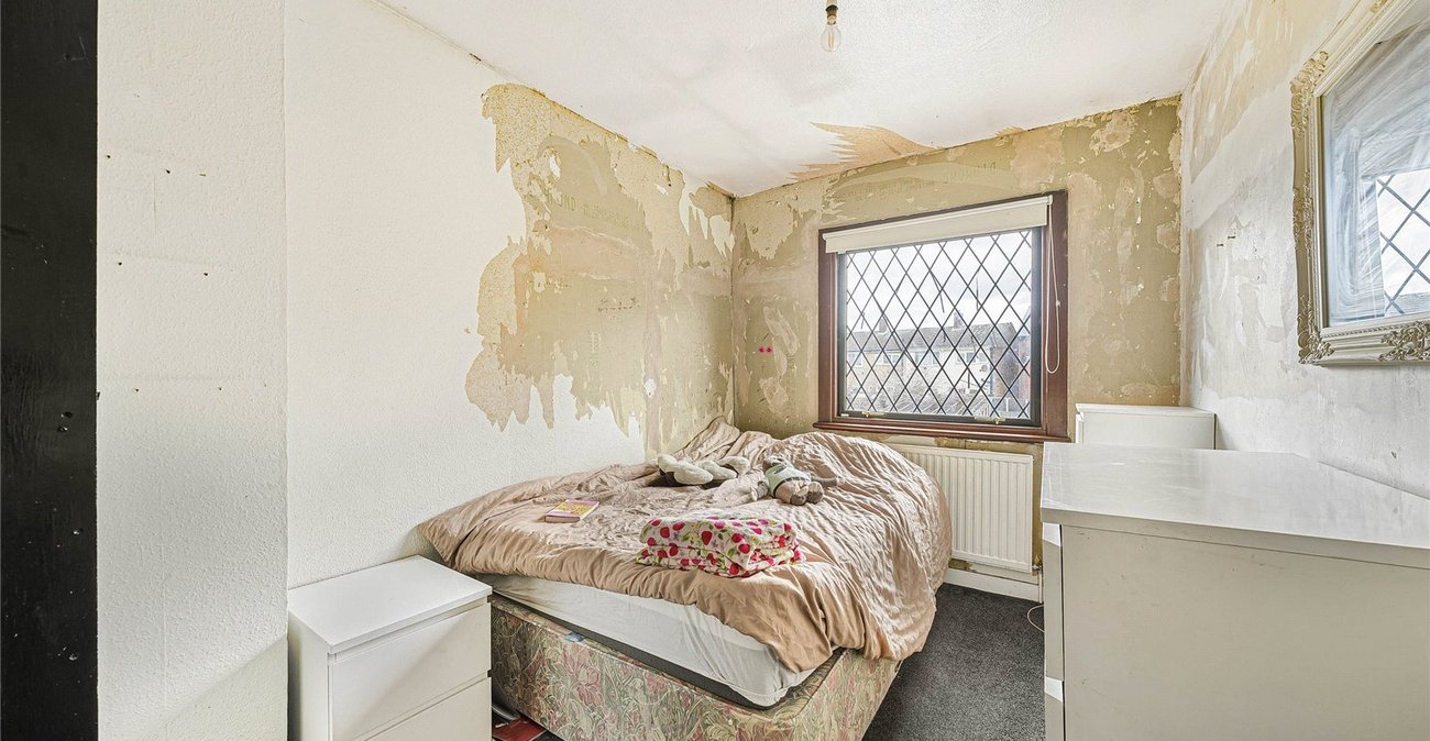 3 bedroom house for sale in Welling | Robinson Jackson