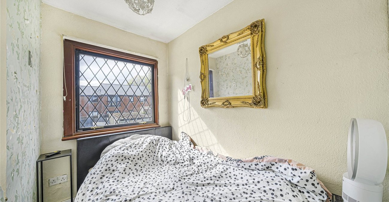 3 bedroom house for sale in Welling | Robinson Jackson