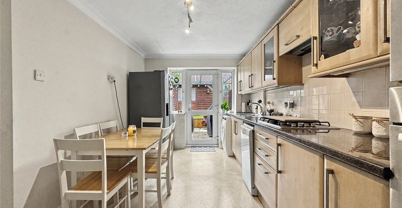 3 bedroom house for sale in Twydall | Robinson Michael & Jackson