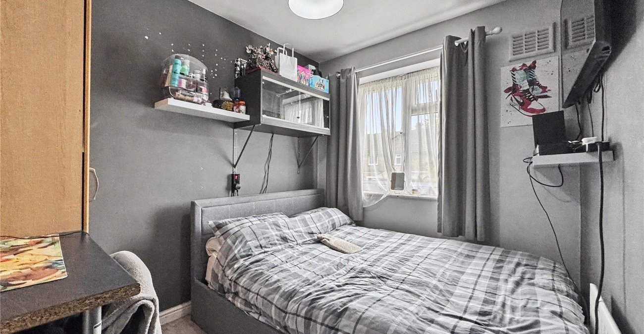 3 bedroom house for sale in Twydall | Robinson Michael & Jackson