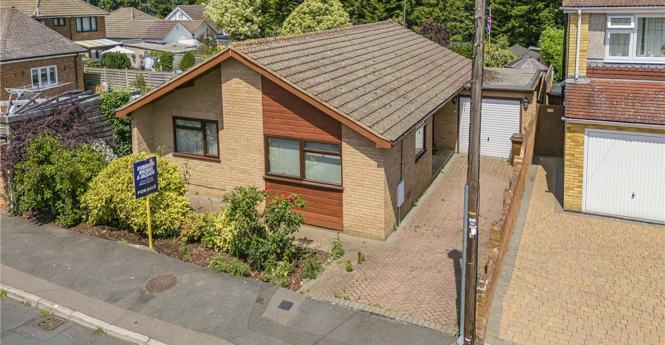 3 bedroom bungalow for sale in Gillingham | Robinson Michael & Jackson