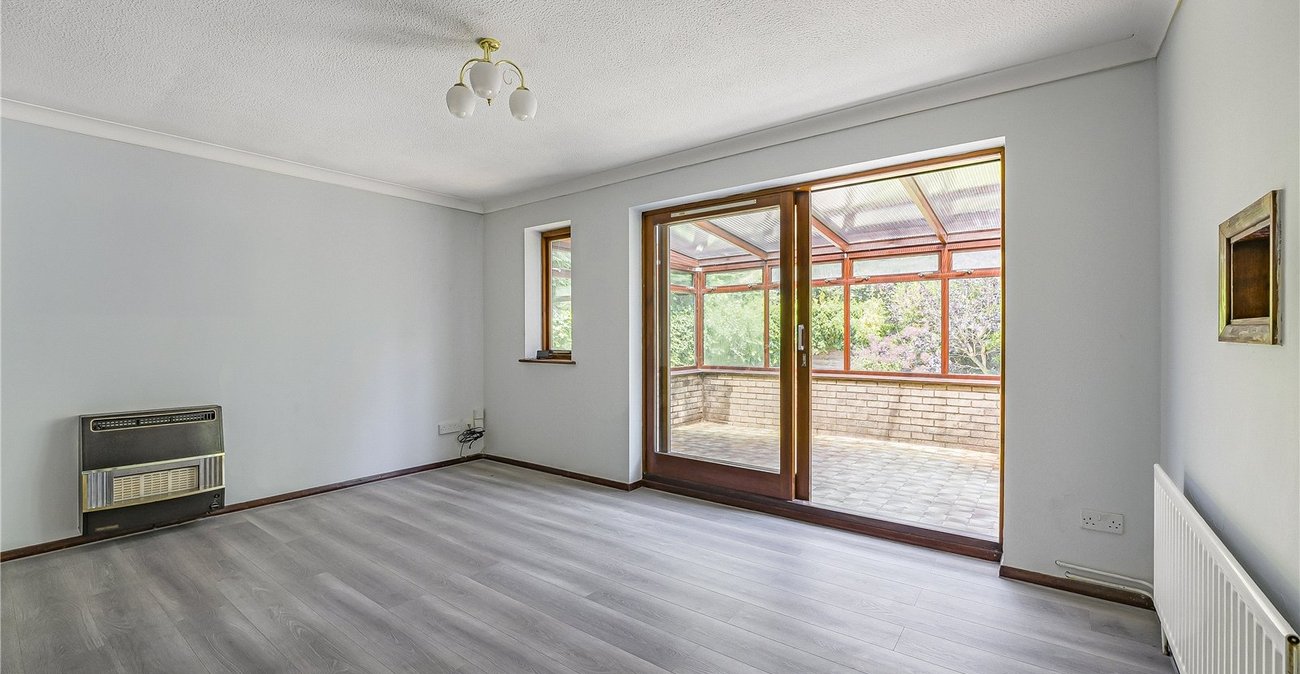 3 bedroom bungalow for sale in Gillingham | Robinson Michael & Jackson