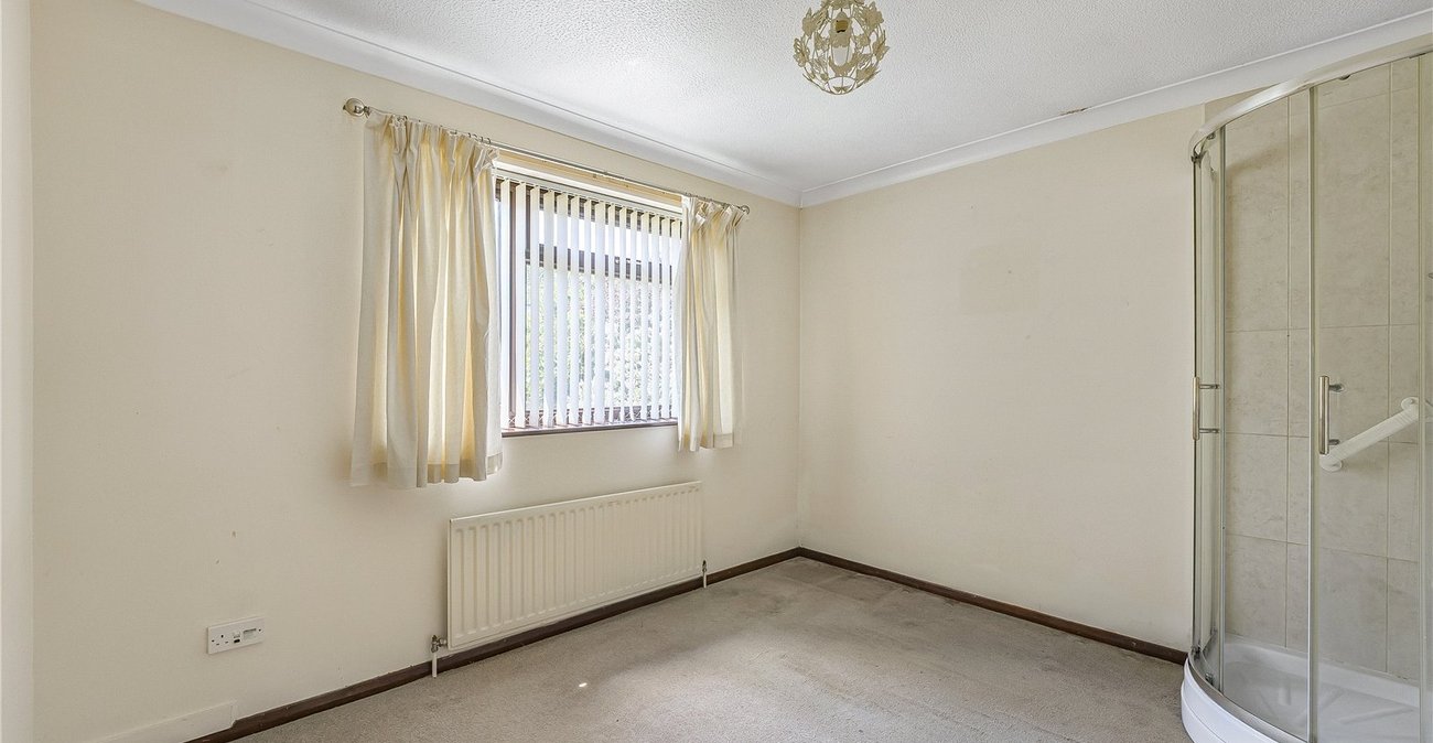 3 bedroom bungalow for sale in Gillingham | Robinson Michael & Jackson