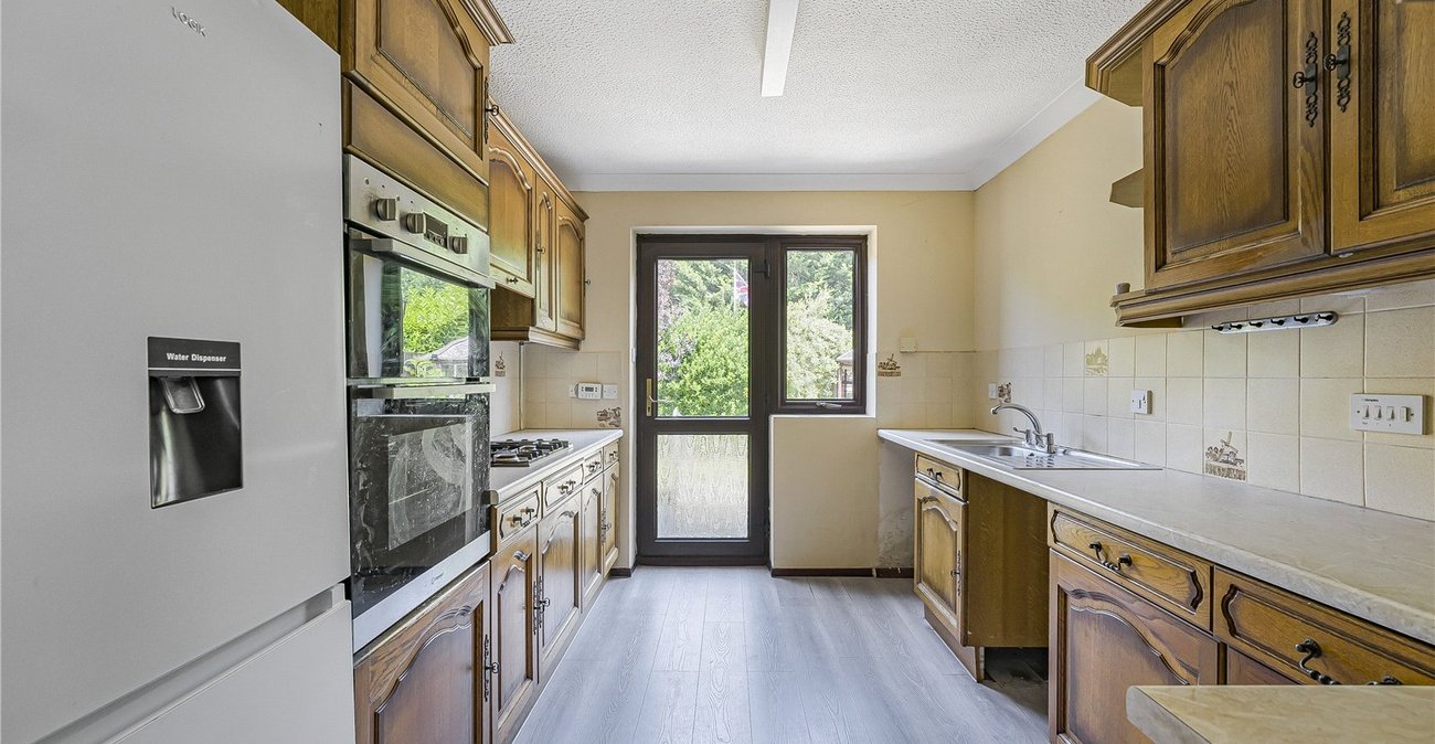3 bedroom bungalow for sale in Gillingham | Robinson Michael & Jackson
