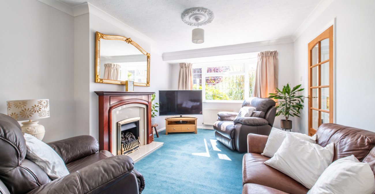 3 bedroom house for sale in Wigmore | Robinson Michael & Jackson