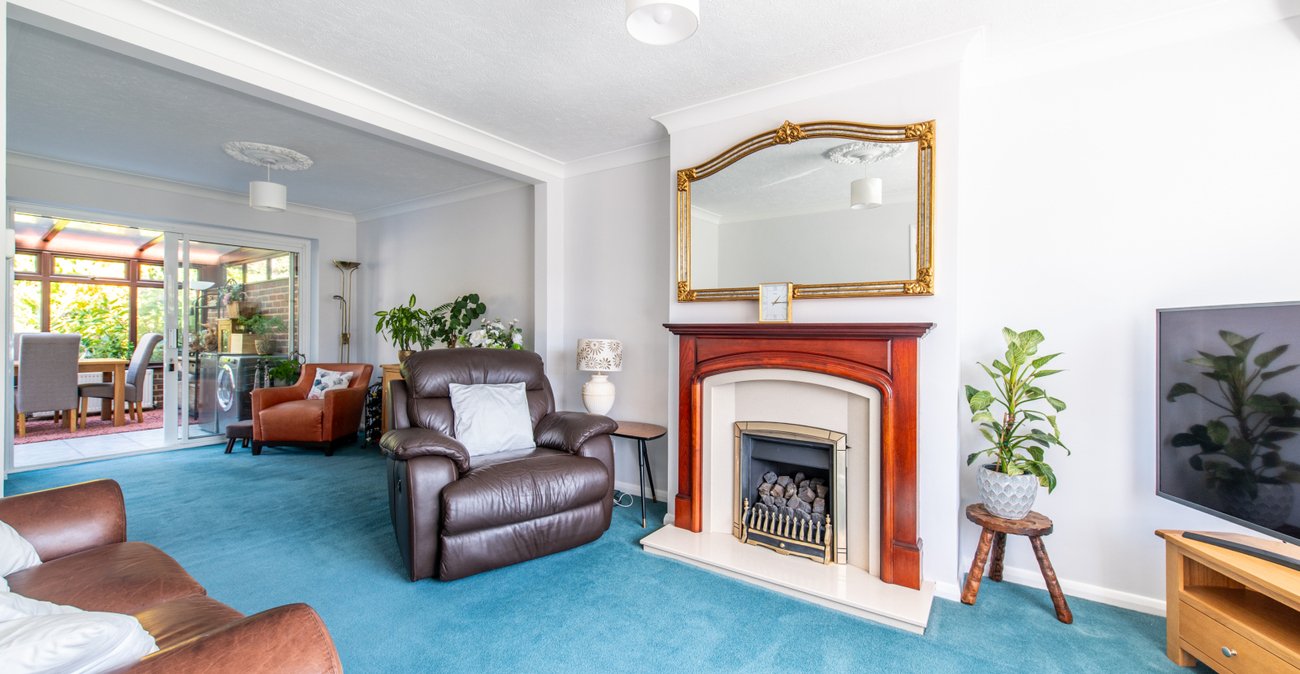 3 bedroom house for sale in Wigmore | Robinson Michael & Jackson