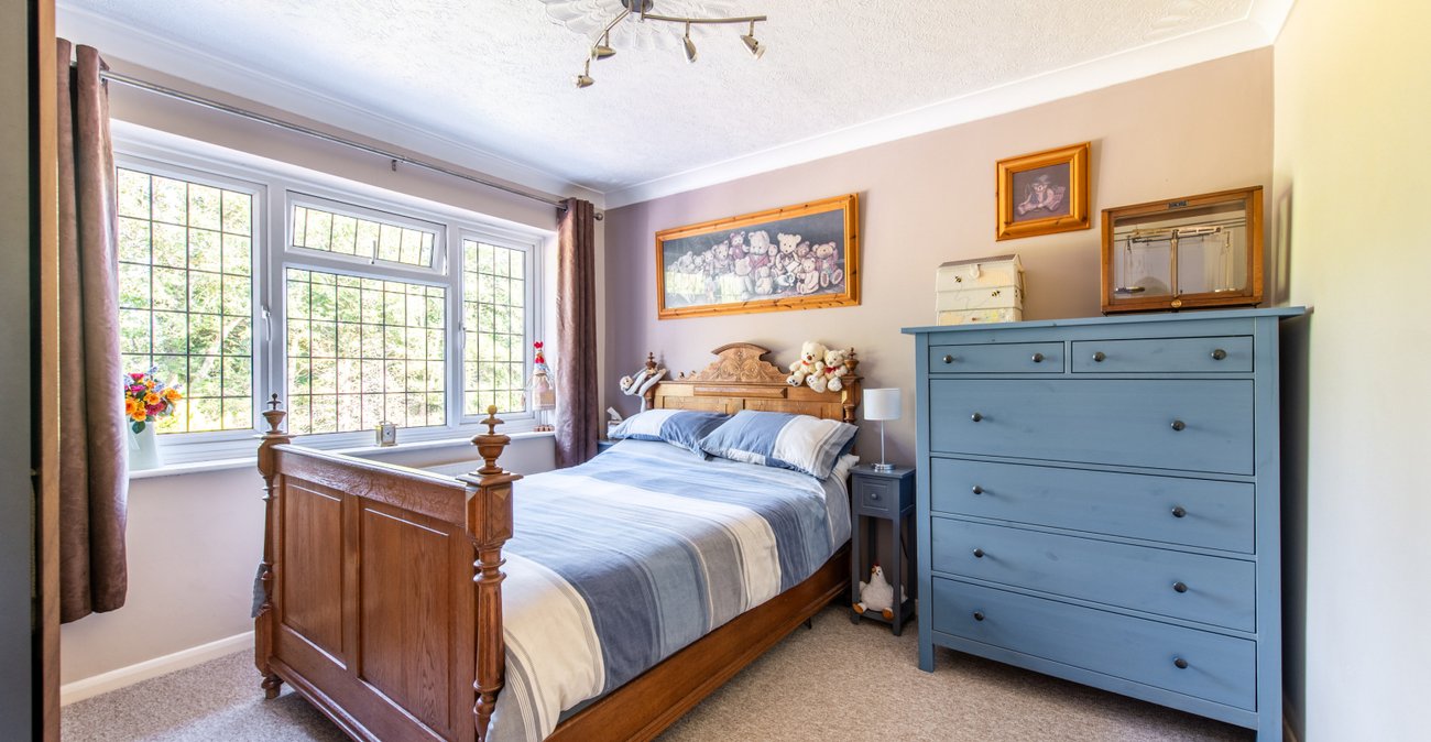 3 bedroom house for sale in Wigmore | Robinson Michael & Jackson