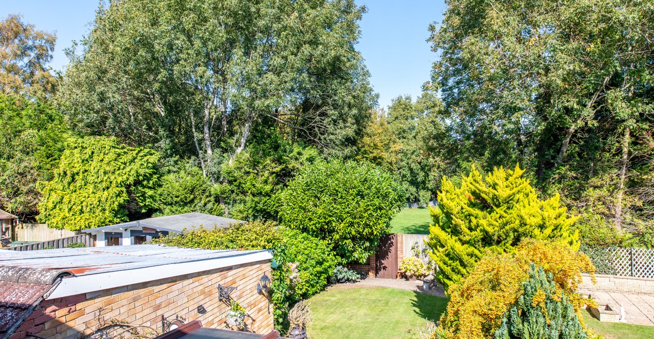 3 bedroom house for sale in Wigmore | Robinson Michael & Jackson