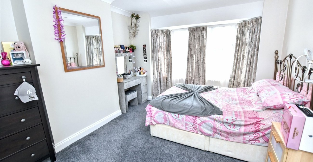 5 bedroom house for sale in Bexleyheath | Robinson Jackson