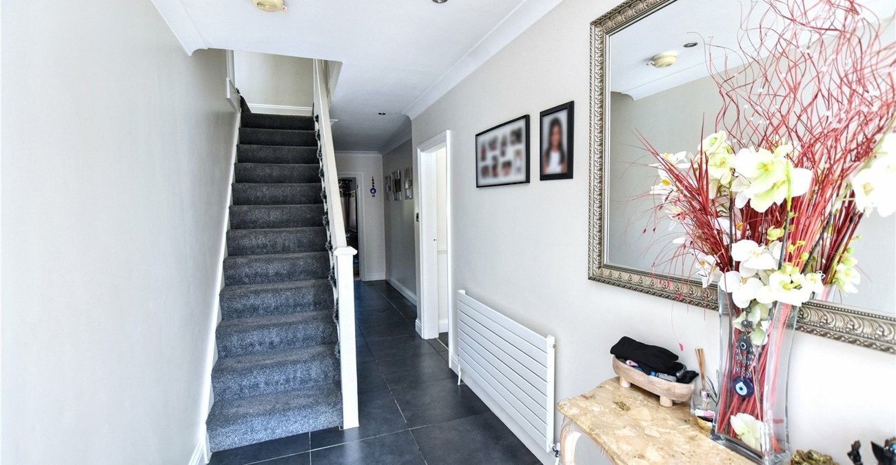 5 bedroom house for sale in Bexleyheath | Robinson Jackson