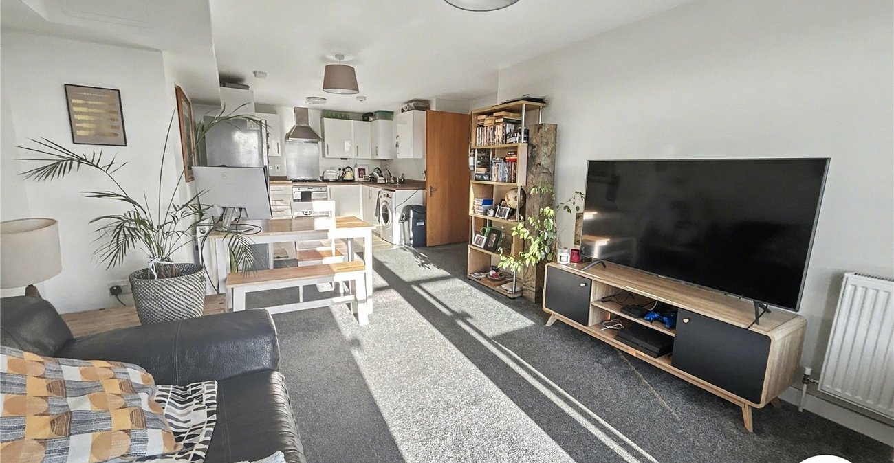 1 bedroom property for sale in  | Robinson Jackson