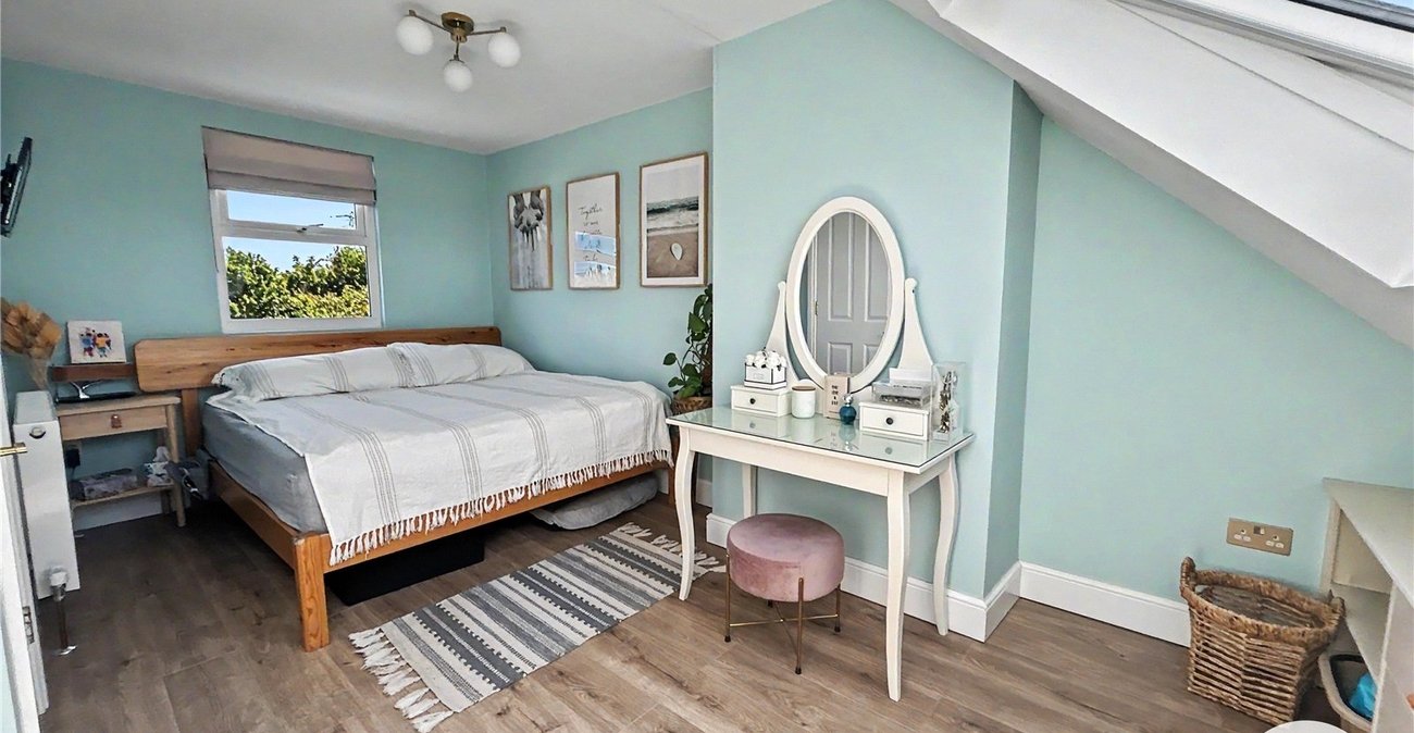 4 bedroom house for sale in Sidcup | Robinson Jackson