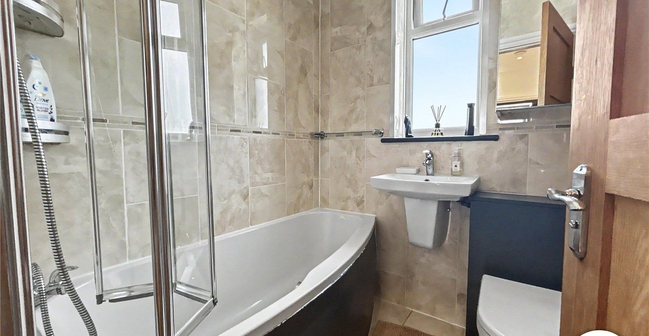4 bedroom house for sale in Sidcup | Robinson Jackson