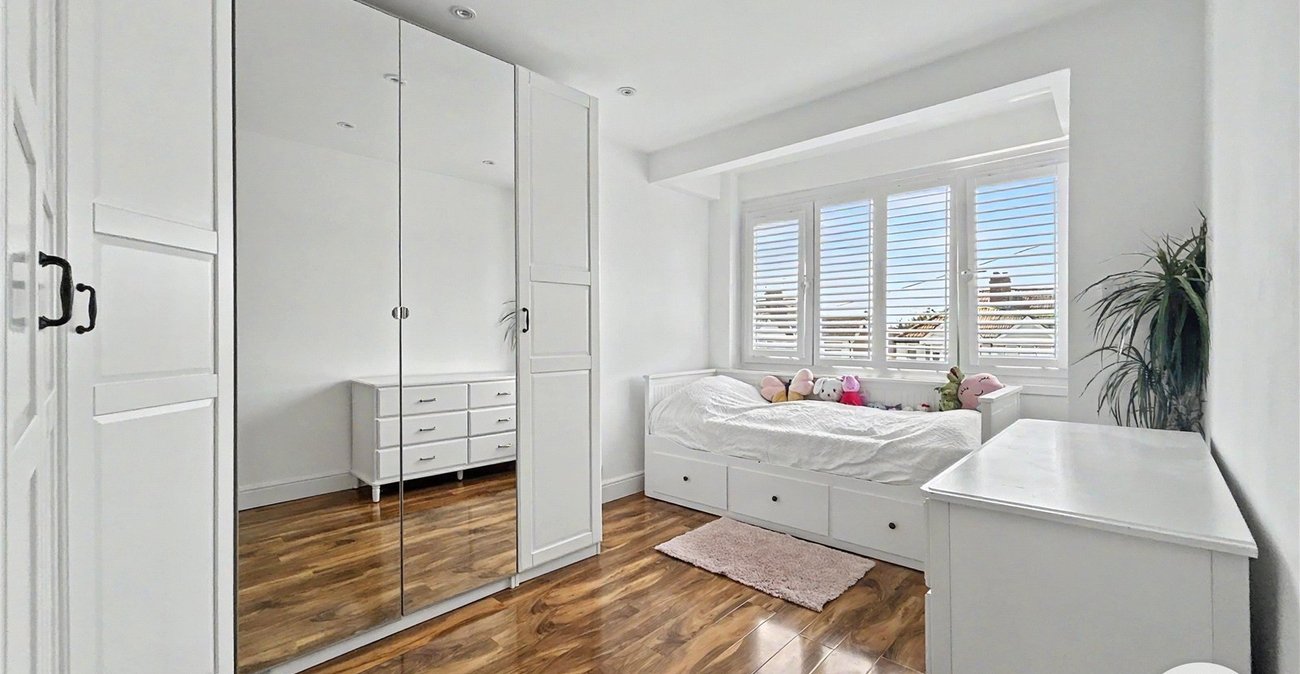 4 bedroom house for sale in Sidcup | Robinson Jackson