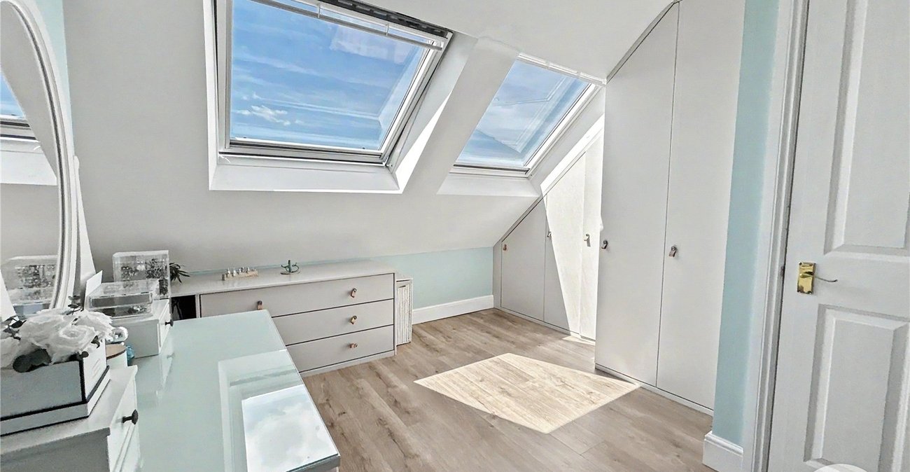 4 bedroom house for sale in Sidcup | Robinson Jackson