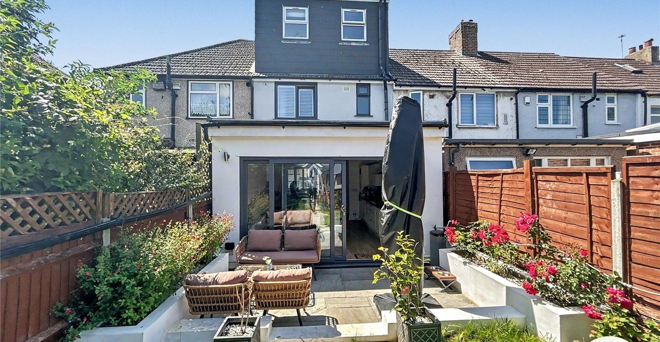 4 bedroom house for sale in Sidcup | Robinson Jackson