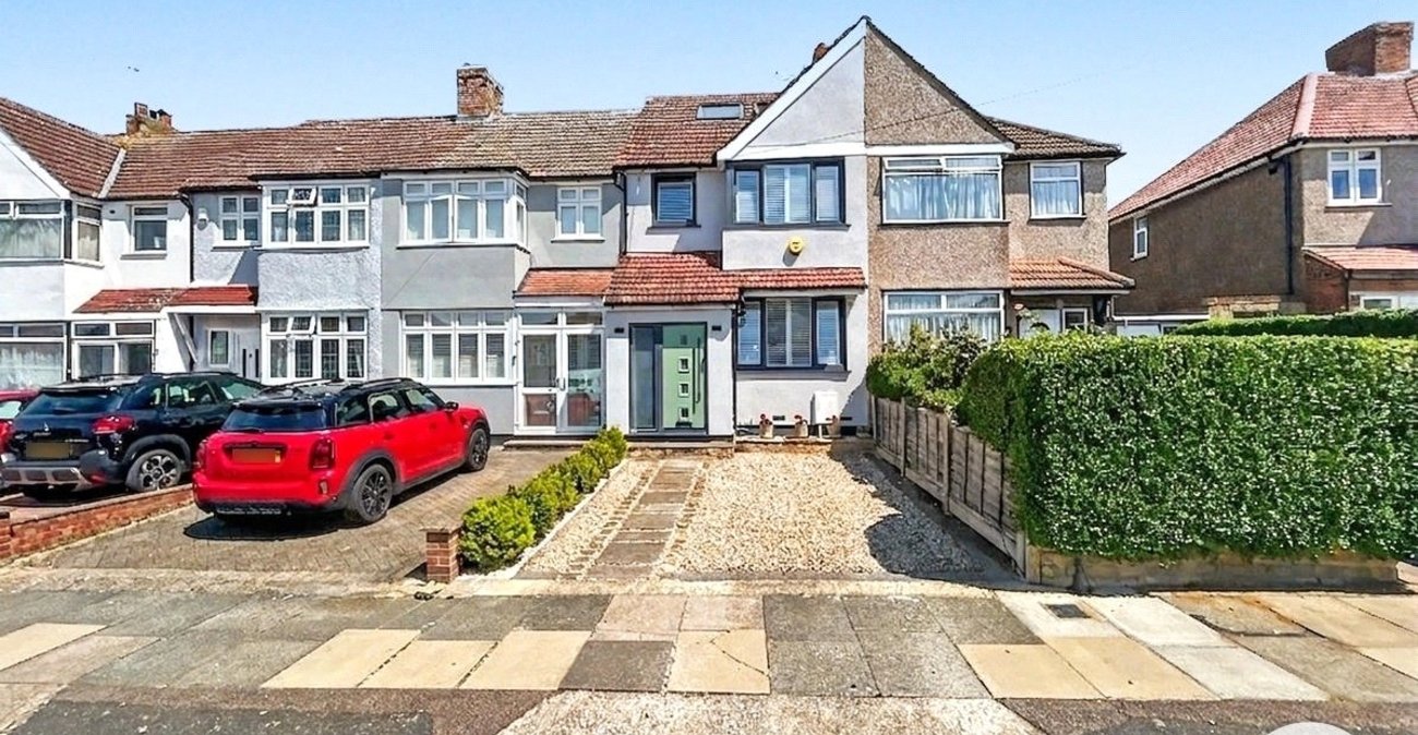 4 bedroom house for sale in Sidcup | Robinson Jackson