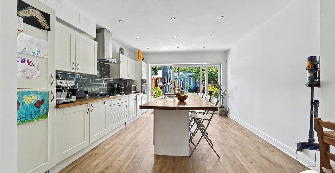 4 bedroom house for sale in Sidcup | Robinson Jackson