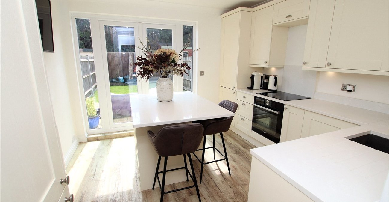 2 bedroom house for sale in Sidcup | Robinson Jackson