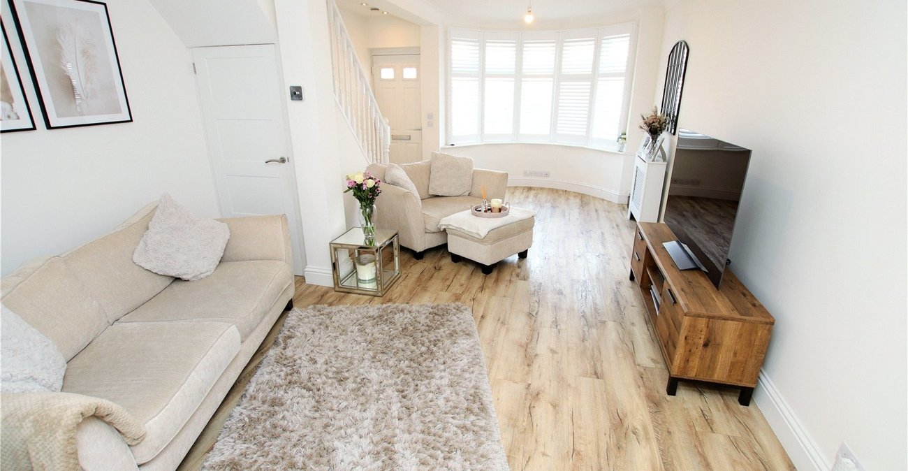 2 bedroom house for sale in Sidcup | Robinson Jackson