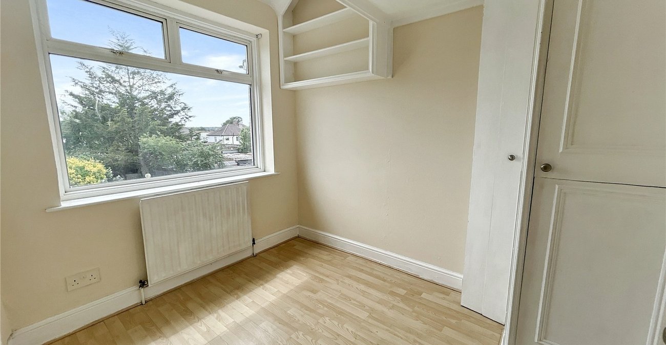 2 bedroom house for sale in Sidcup | Robinson Jackson