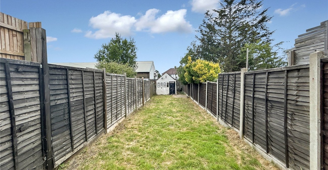 2 bedroom house for sale in Sidcup | Robinson Jackson